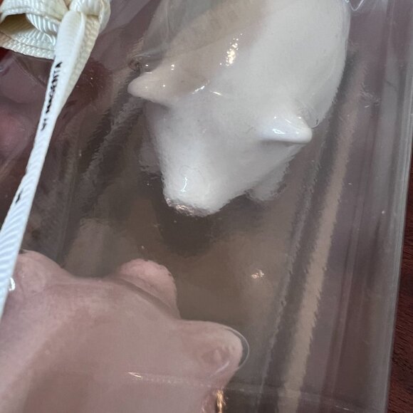 Rae Dunn PIG SALT AND PEPPER SHAKERS - NWT - Picture 7 of 10